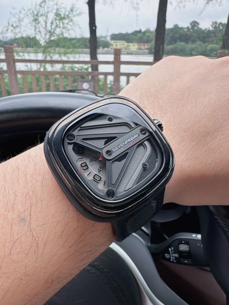 Comfortable SEVENFRIDAY Watches 202835