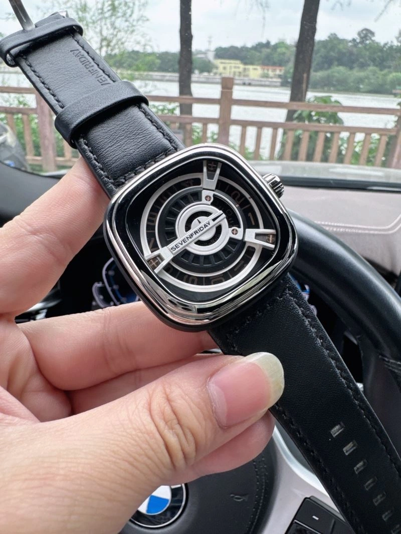 SEVENFRIDAY Watches Comfortable 202834