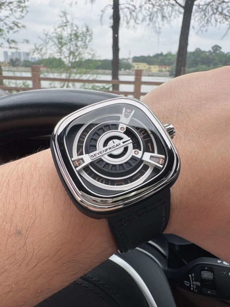 SEVENFRIDAY Watches Comfortable 202834
