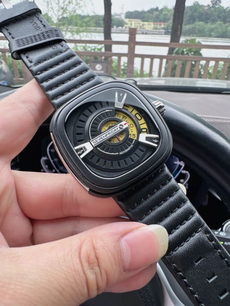 FlexibleFit SEVENFRIDAY Watches 202849