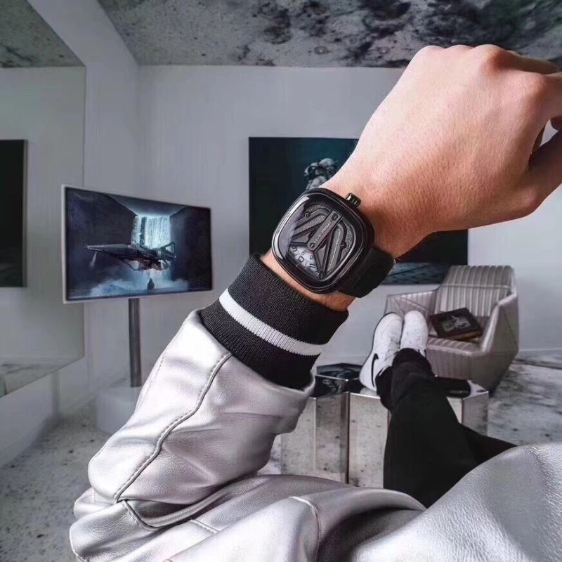SEVENFRIDAY Watches Compact 202823