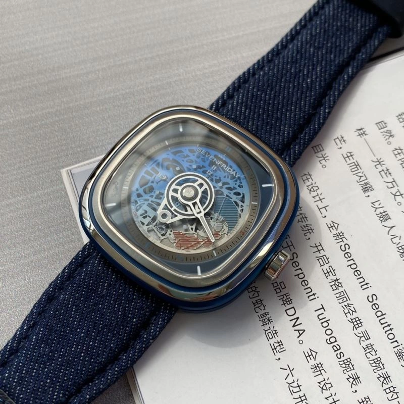 SEVENFRIDAY Watches Flexible 202805