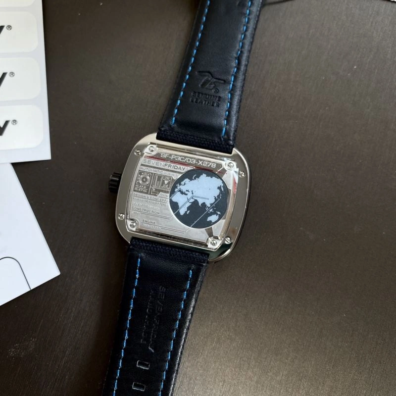 SEVENFRIDAY Watches MoistureWicking 202801
