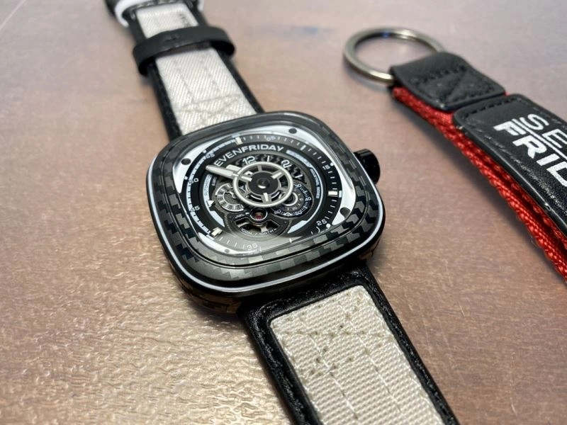 SEVENFRIDAY Watches UrbanStyle 202788