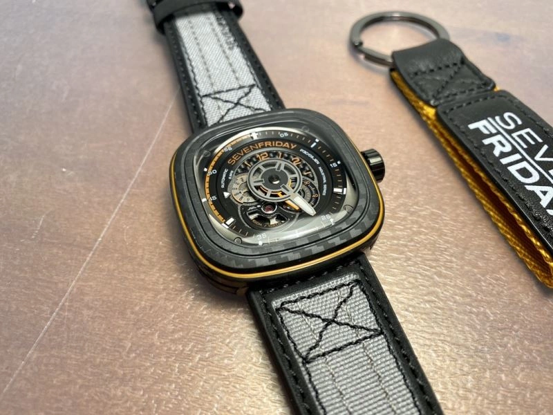 SEVENFRIDAY Watches Supportive 202782