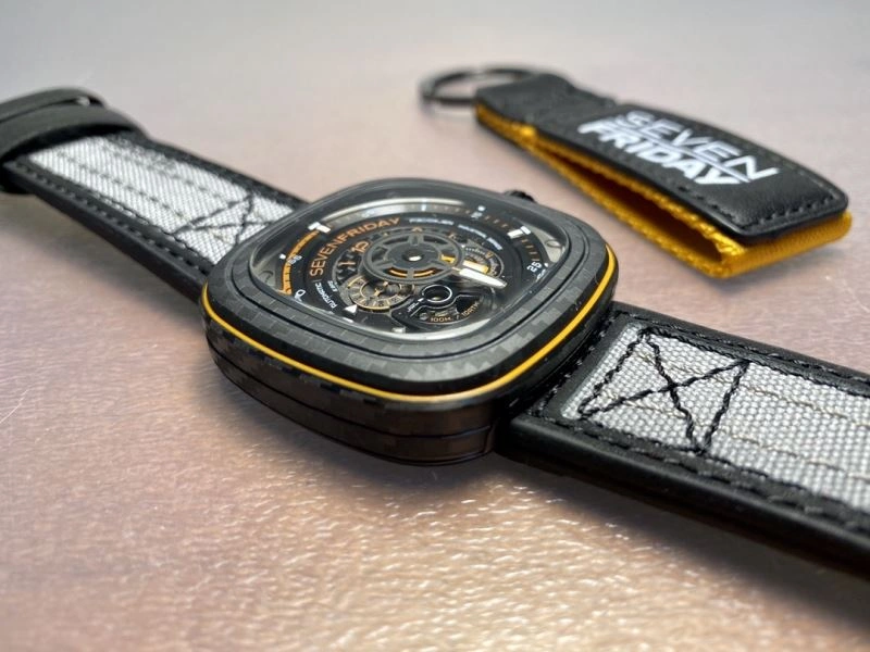 SEVENFRIDAY Watches Supportive 202782