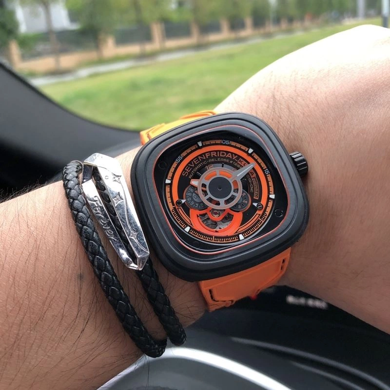 Refined SEVENFRIDAY Watches 202854