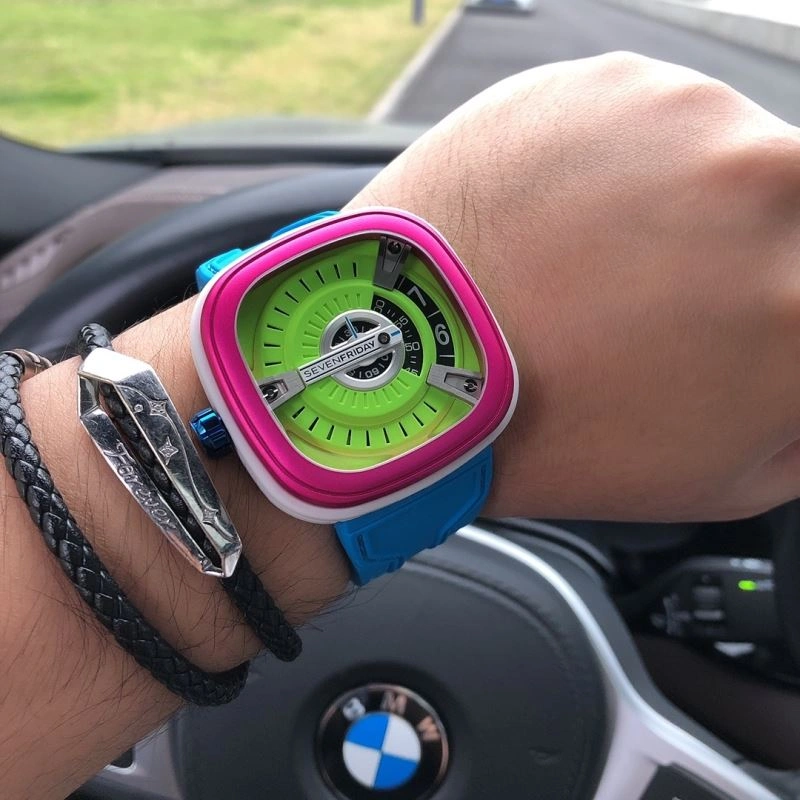WrinkleFree SEVENFRIDAY Watches 202840