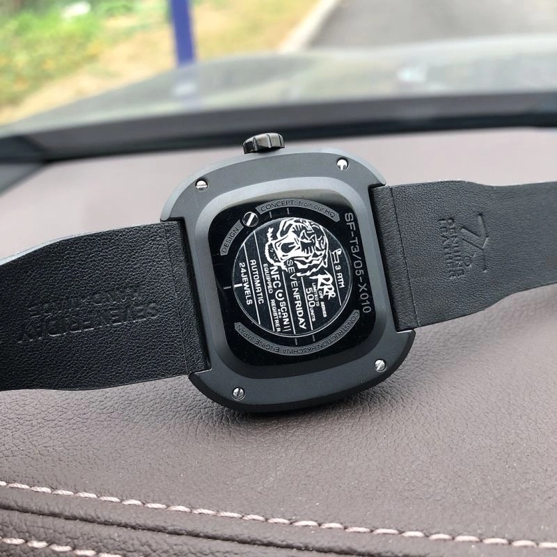SEVENFRIDAY Watches Refined 202844