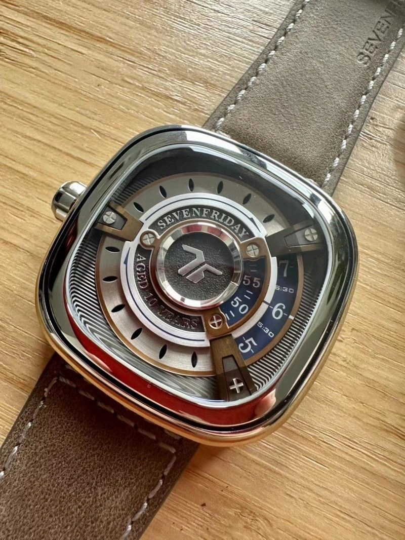 SEVENFRIDAY Watches SoftTouch 202850