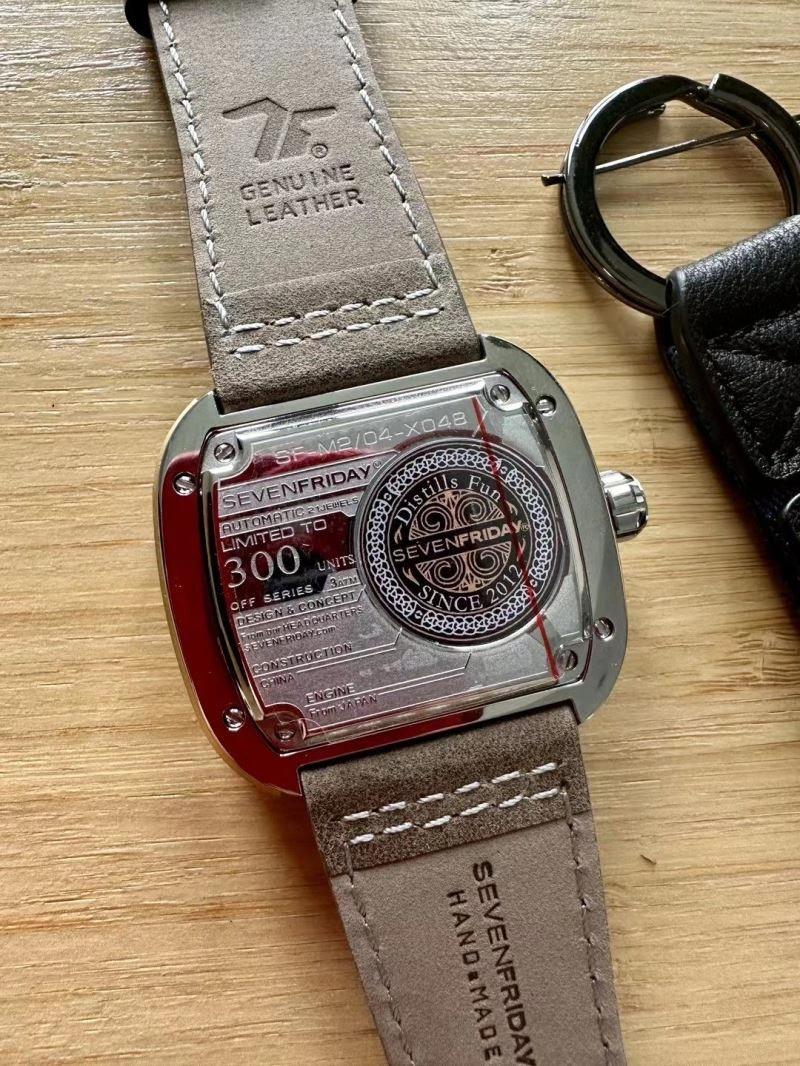 SEVENFRIDAY Watches SoftTouch 202850