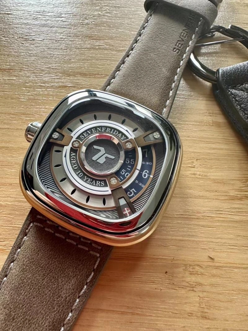 SEVENFRIDAY Watches SoftTouch 202850