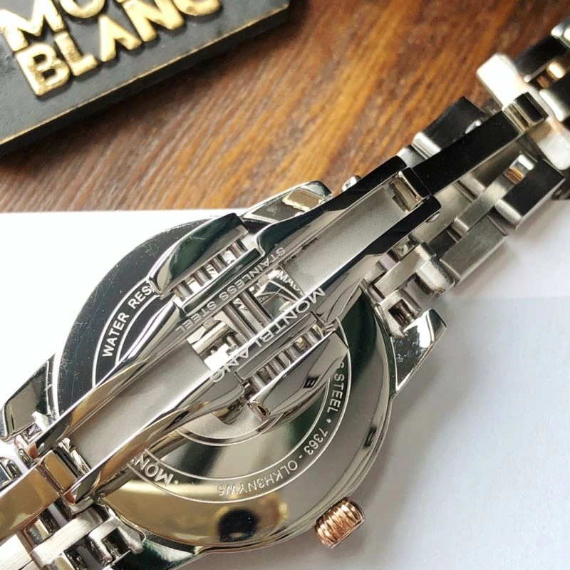 Sleek SWAROVSKI Watches 202930