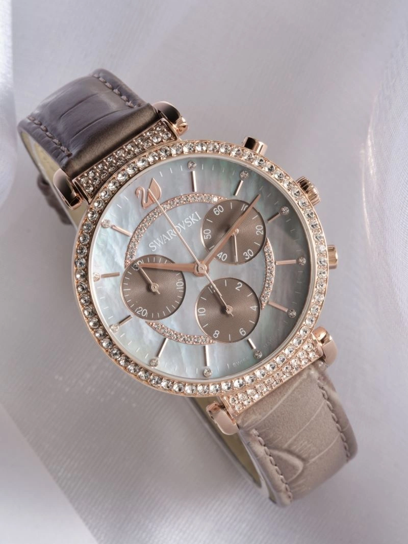 Trendsetting SWAROVSKI Watches 202914