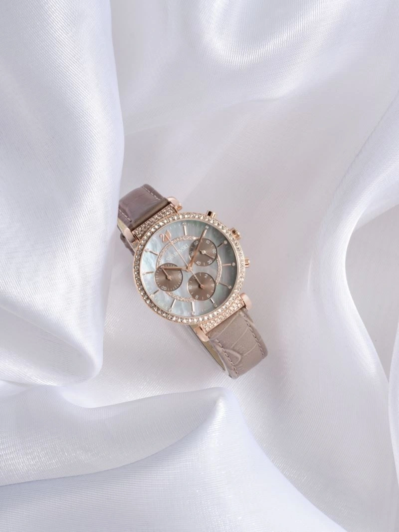 Trendsetting SWAROVSKI Watches 202914