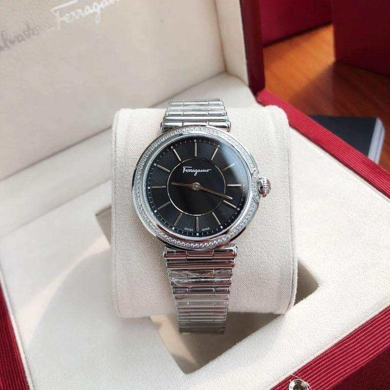 UrbanChic SWAROVSKI Watches 202896