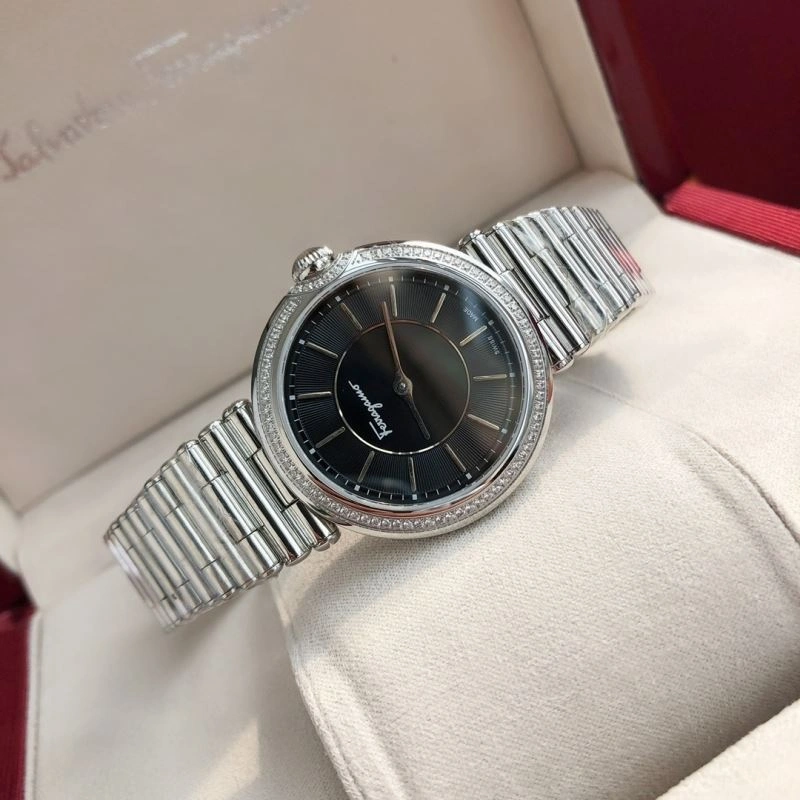 UrbanChic SWAROVSKI Watches 202896