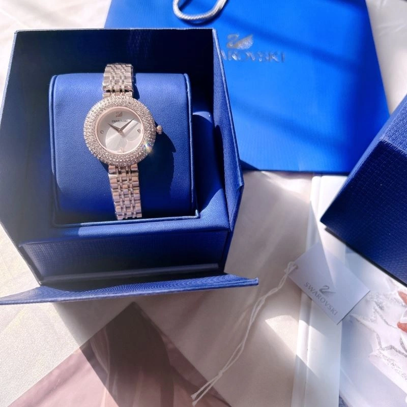 Effortless SWAROVSKI Watches 202900
