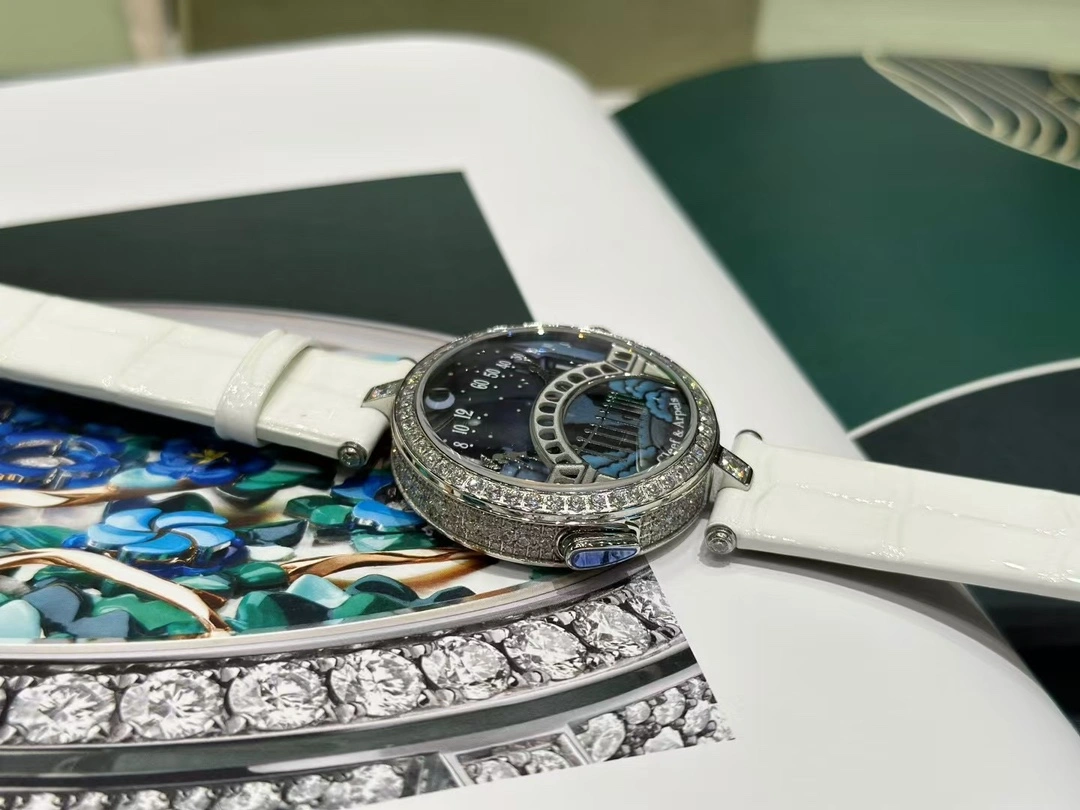 Soft SWAROVSKI Watches 202867