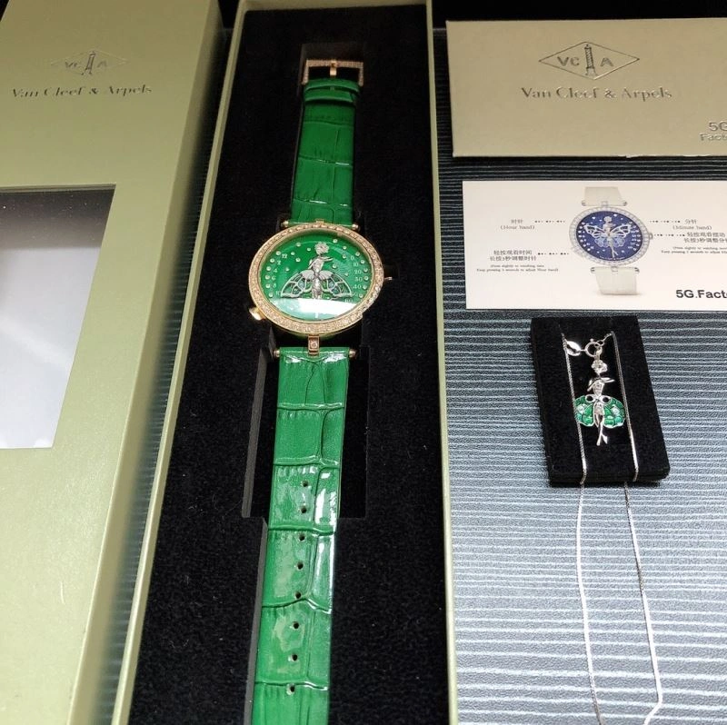 Lightweight SWAROVSKI Watches 202918
