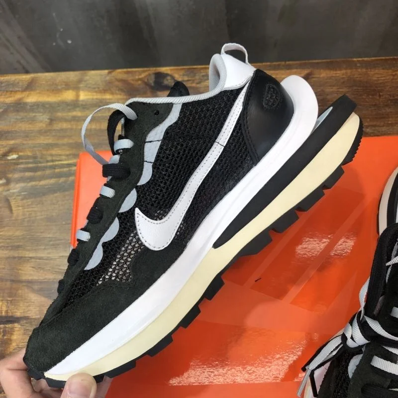 Sacai x Nike VaporWaffle Shoes Elegant 33381
