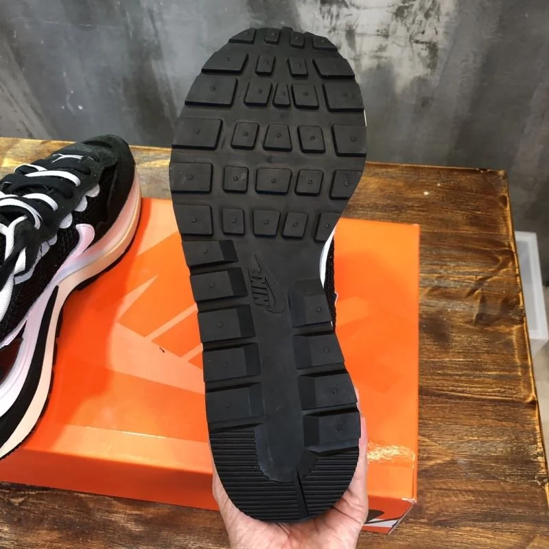 Sacai x Nike VaporWaffle Shoes Elegant 33381