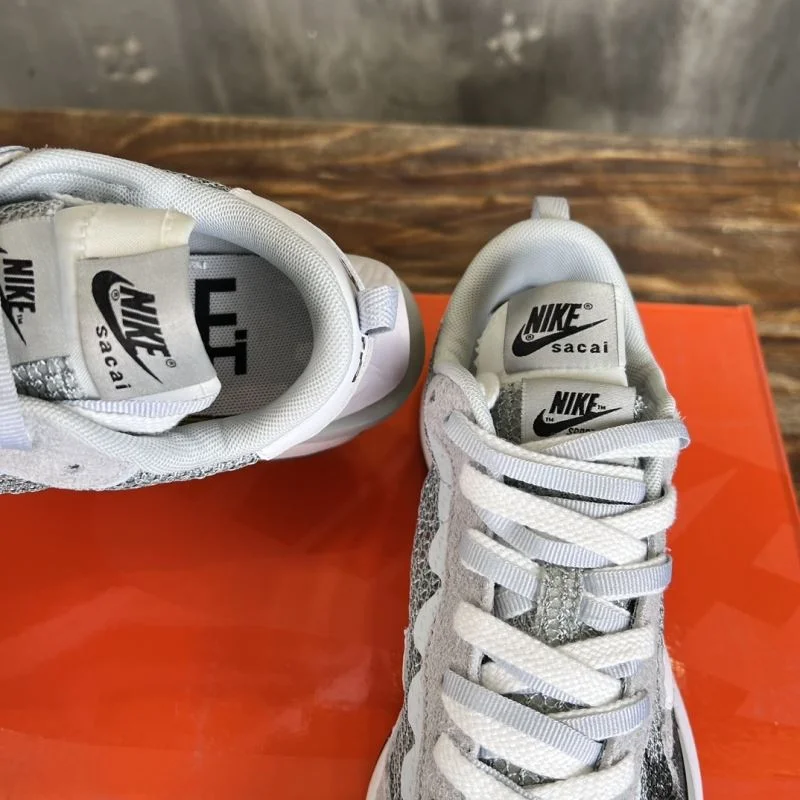 Lightweight Sacai x Nike VaporWaffle Shoes 33392