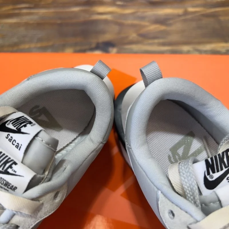 Sacai x Nike VaporWaffle Shoes Effortless 33369