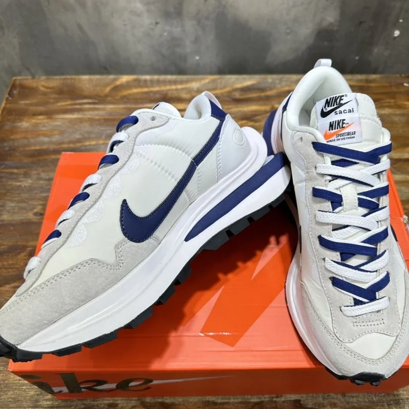 FlexibleFit Sacai x Nike VaporWaffle Shoes 33365