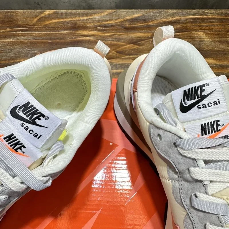 Stylish Sacai x Nike VaporWaffle Shoes 33377