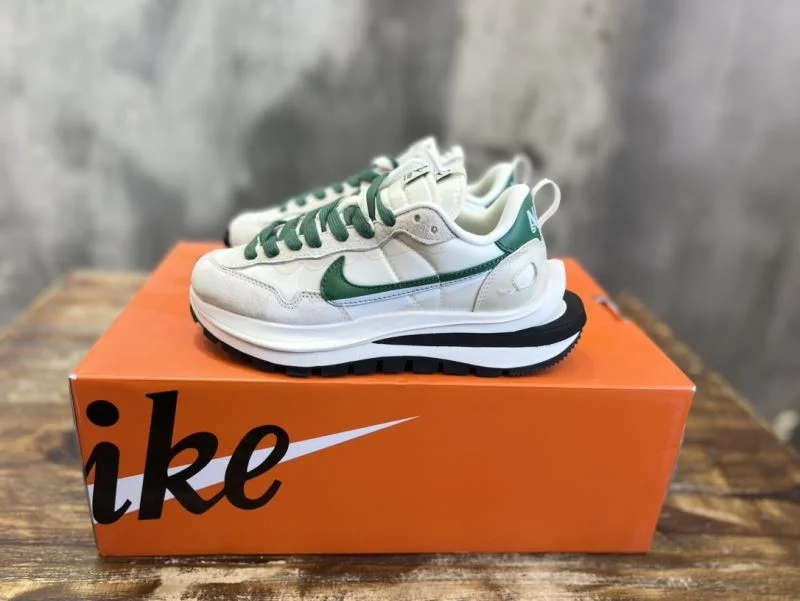 Sacai x Nike VaporWaffle Shoes Youthful 33380