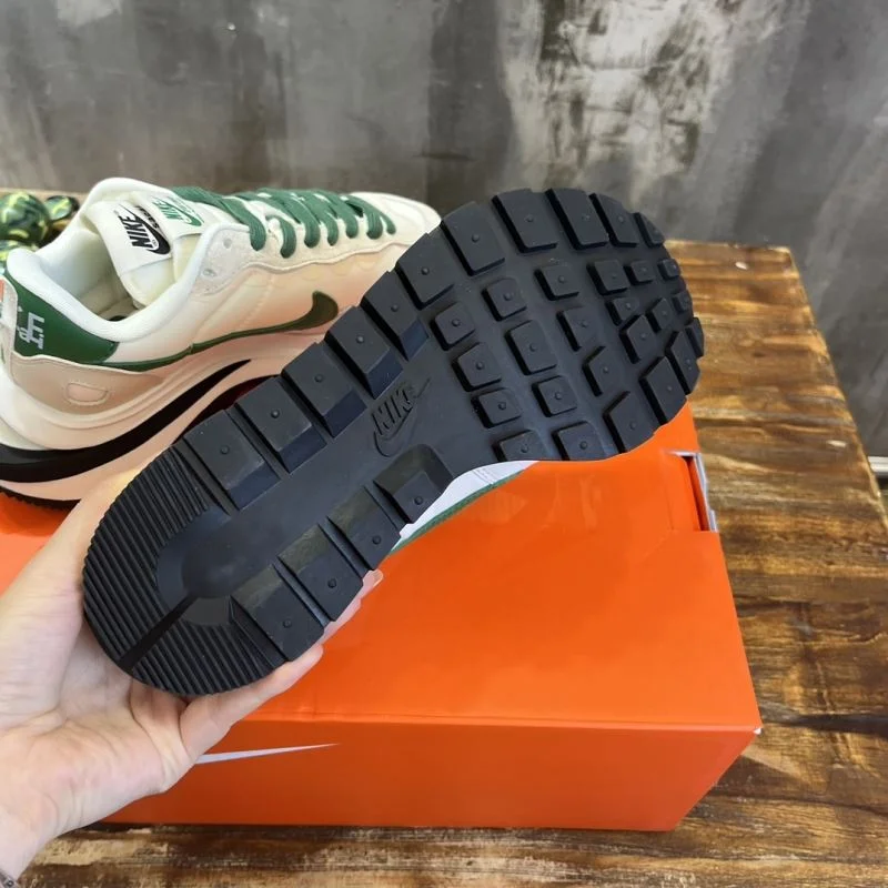 Sacai x Nike VaporWaffle Shoes Youthful 33380