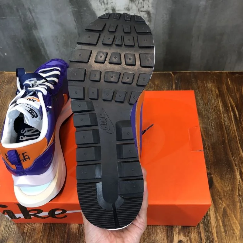 Sacai x Nike VaporWaffle Shoes Sustainable 33360
