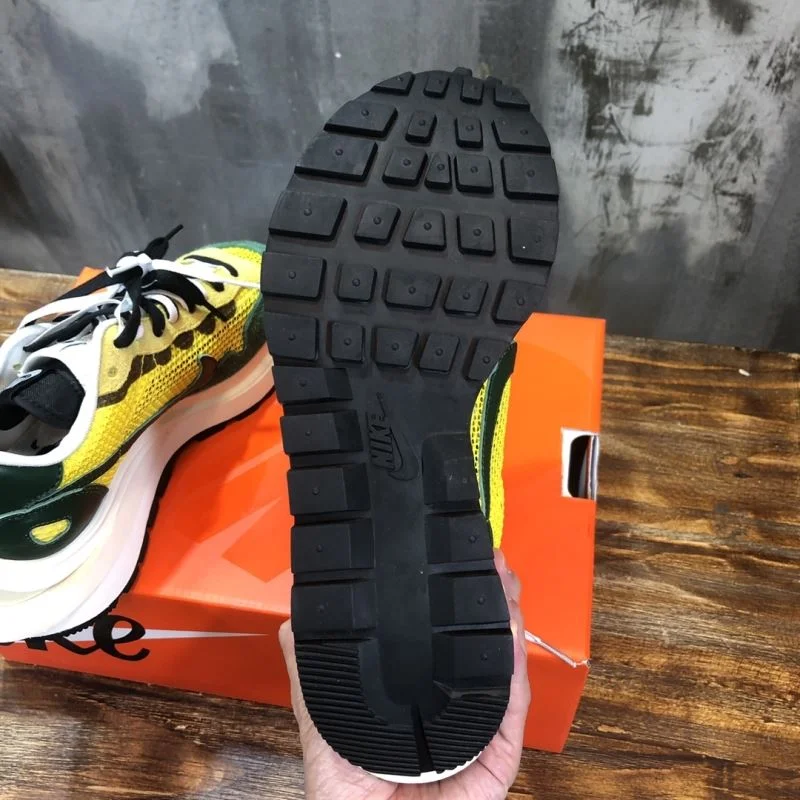 Sustainable Sacai x Nike VaporWaffle Shoes 33359