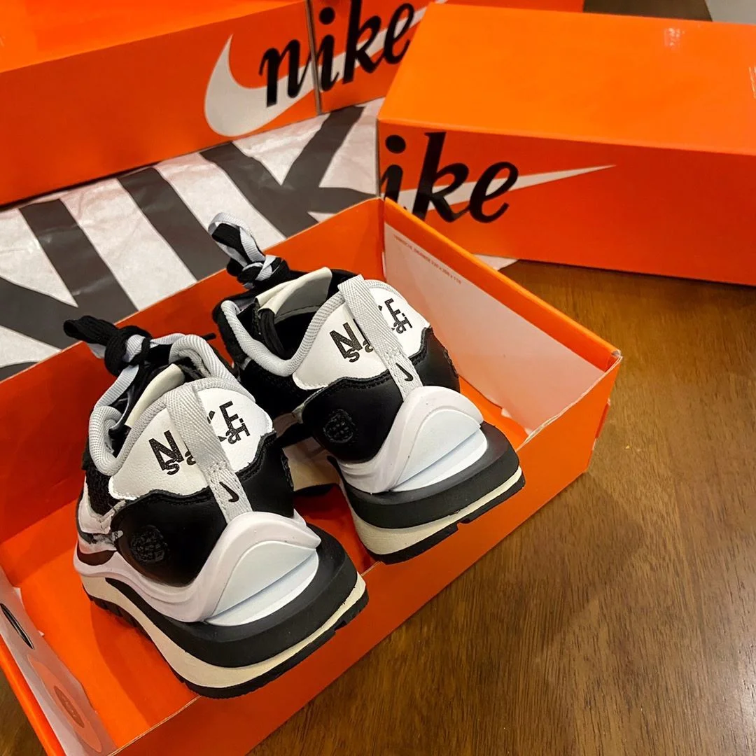 Sacai x Nike VaporWaffle Shoes Classic 33494