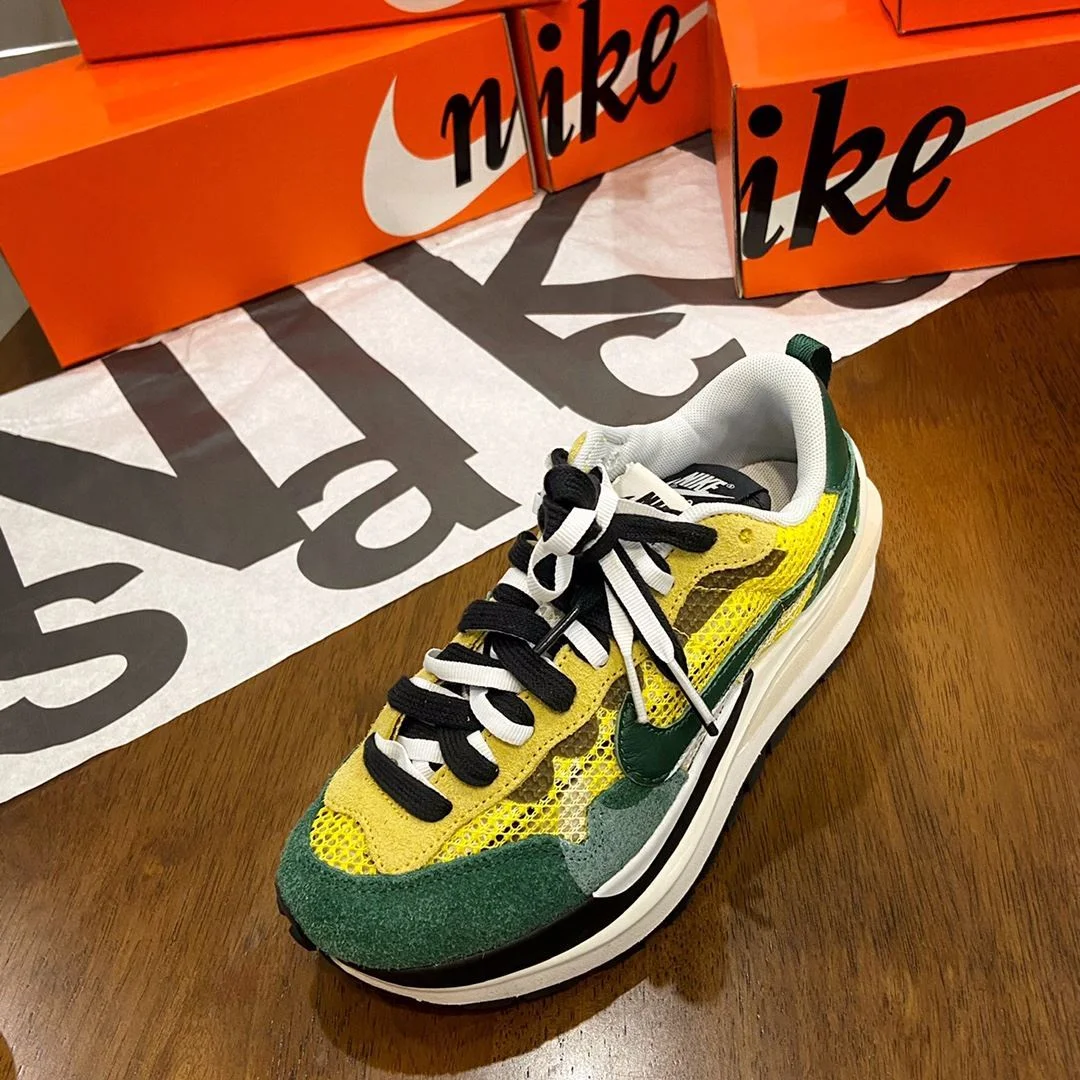 Sacai x Nike VaporWaffle Shoes Upgraded 33484