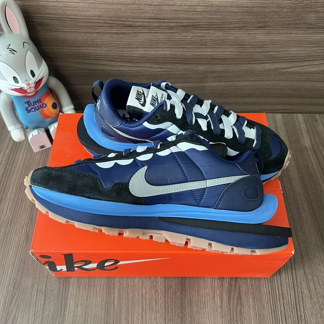 Sacai x Nike VaporWaffle Shoes Practical 33455