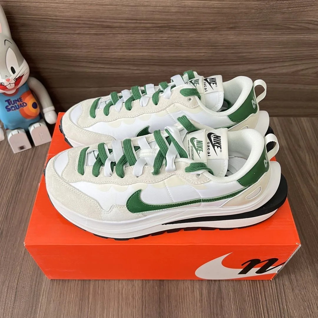GoodFit Sacai x Nike VaporWaffle Shoes 33456