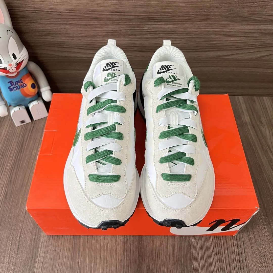 GoodFit Sacai x Nike VaporWaffle Shoes 33456