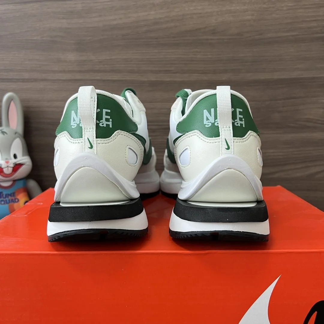 GoodFit Sacai x Nike VaporWaffle Shoes 33456