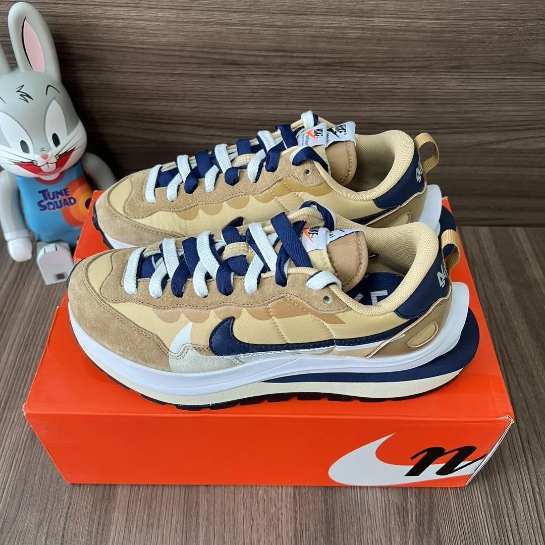 Lightweight Sacai x Nike VaporWaffle Shoes 33449