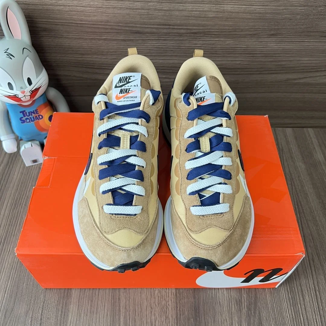 Lightweight Sacai x Nike VaporWaffle Shoes 33449