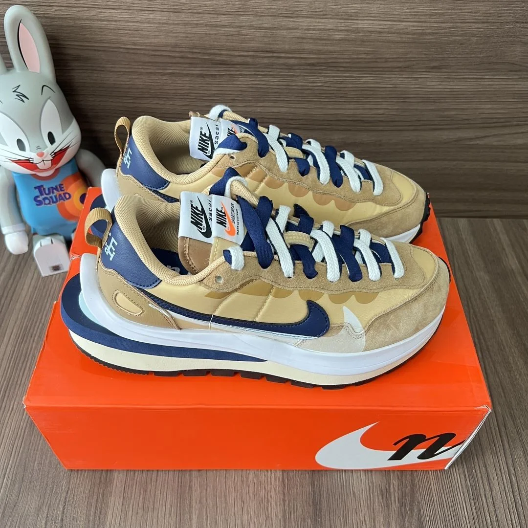 Lightweight Sacai x Nike VaporWaffle Shoes 33449