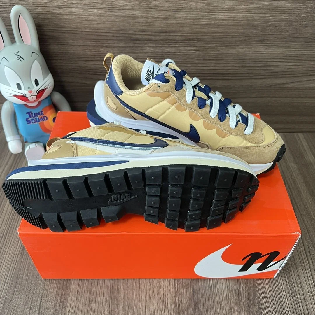 Lightweight Sacai x Nike VaporWaffle Shoes 33449