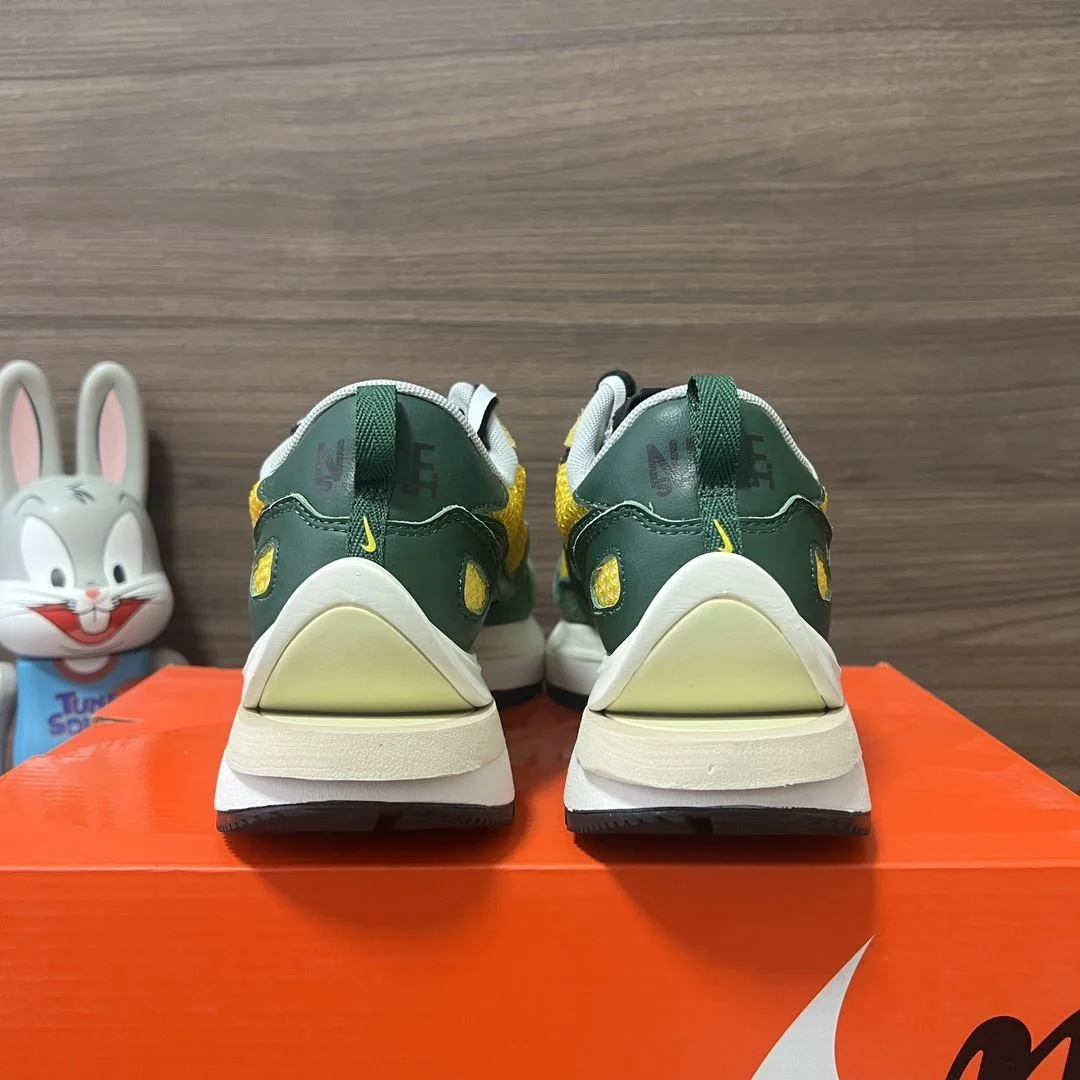 BestValue Sacai x Nike VaporWaffle Shoes 33464