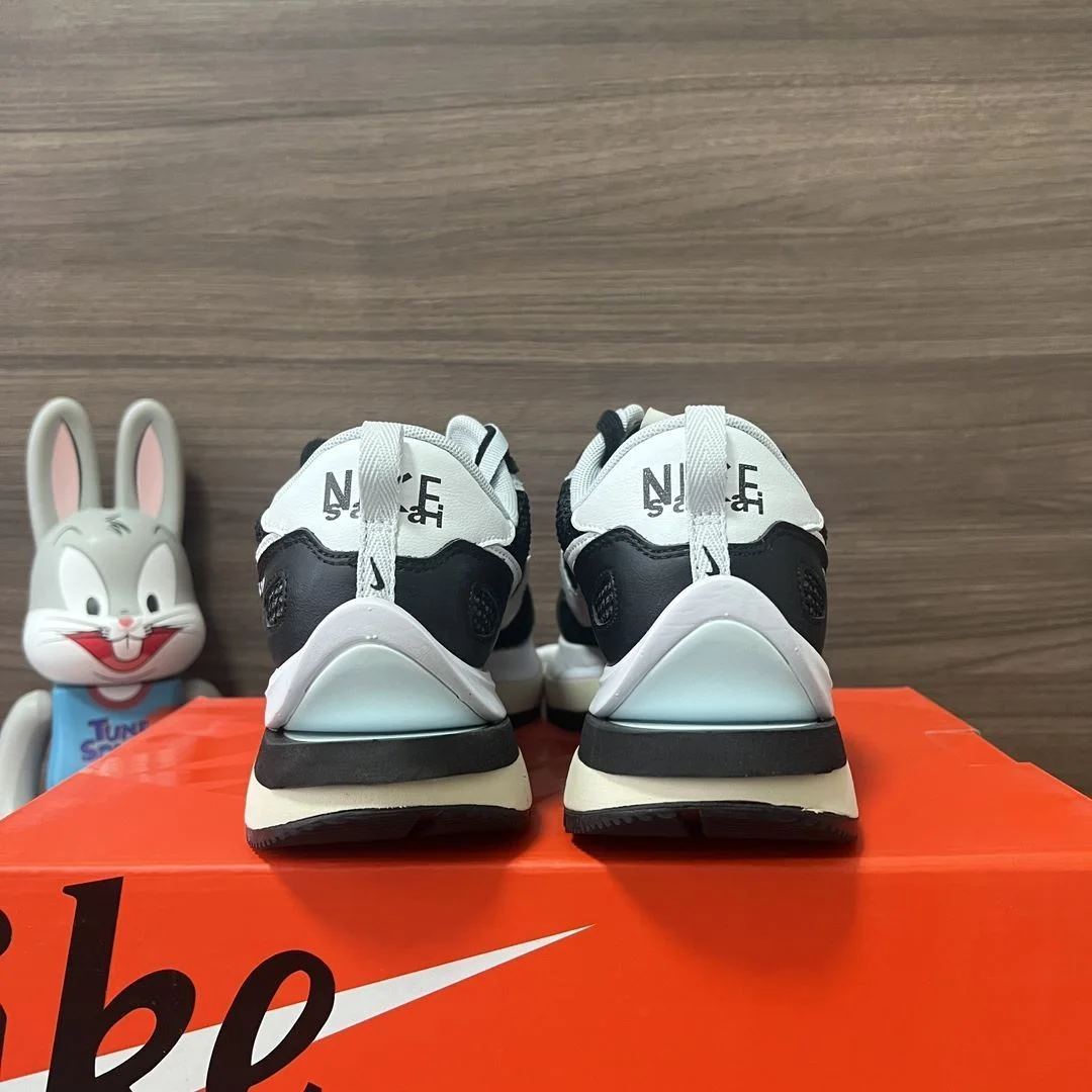 Sacai x Nike VaporWaffle Shoes Youthful 33461