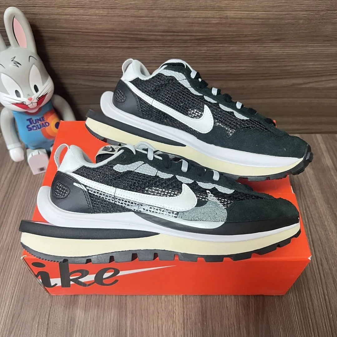 Sacai x Nike VaporWaffle Shoes Youthful 33461