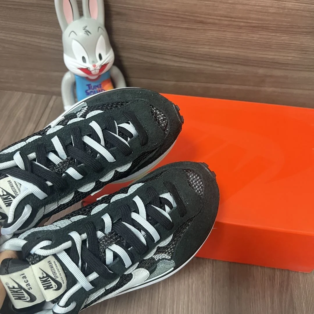 Sacai x Nike VaporWaffle Shoes Youthful 33461