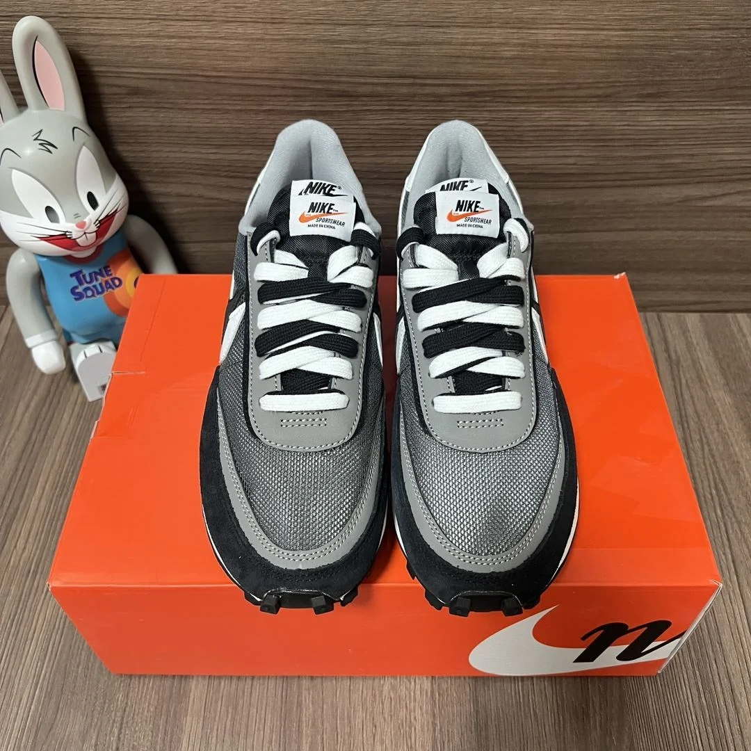 GoodFit Sacai x Nike VaporWaffle Shoes 33452