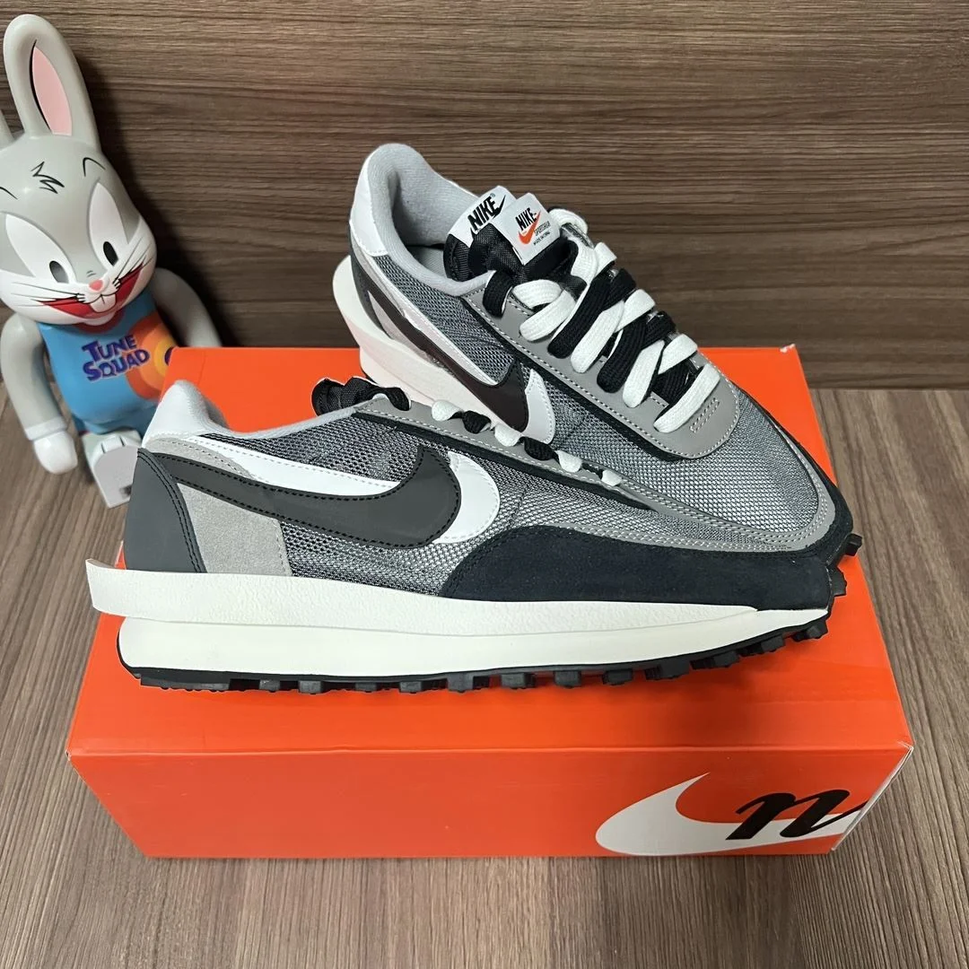 GoodFit Sacai x Nike VaporWaffle Shoes 33452